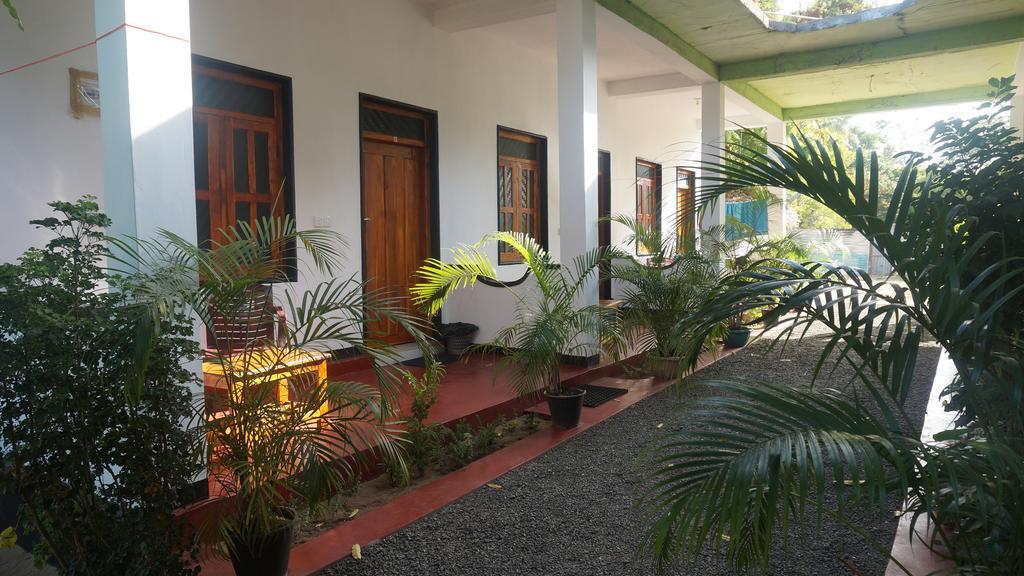 Zimbay Guest House Arugam Kudah Eksteriør bilde