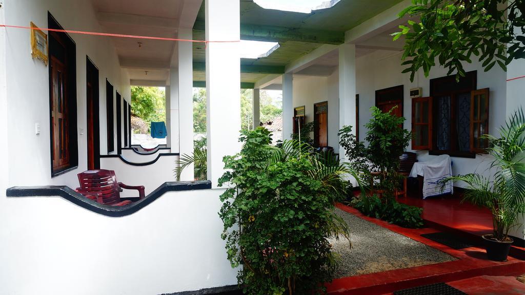 Zimbay Guest House Arugam Kudah Eksteriør bilde