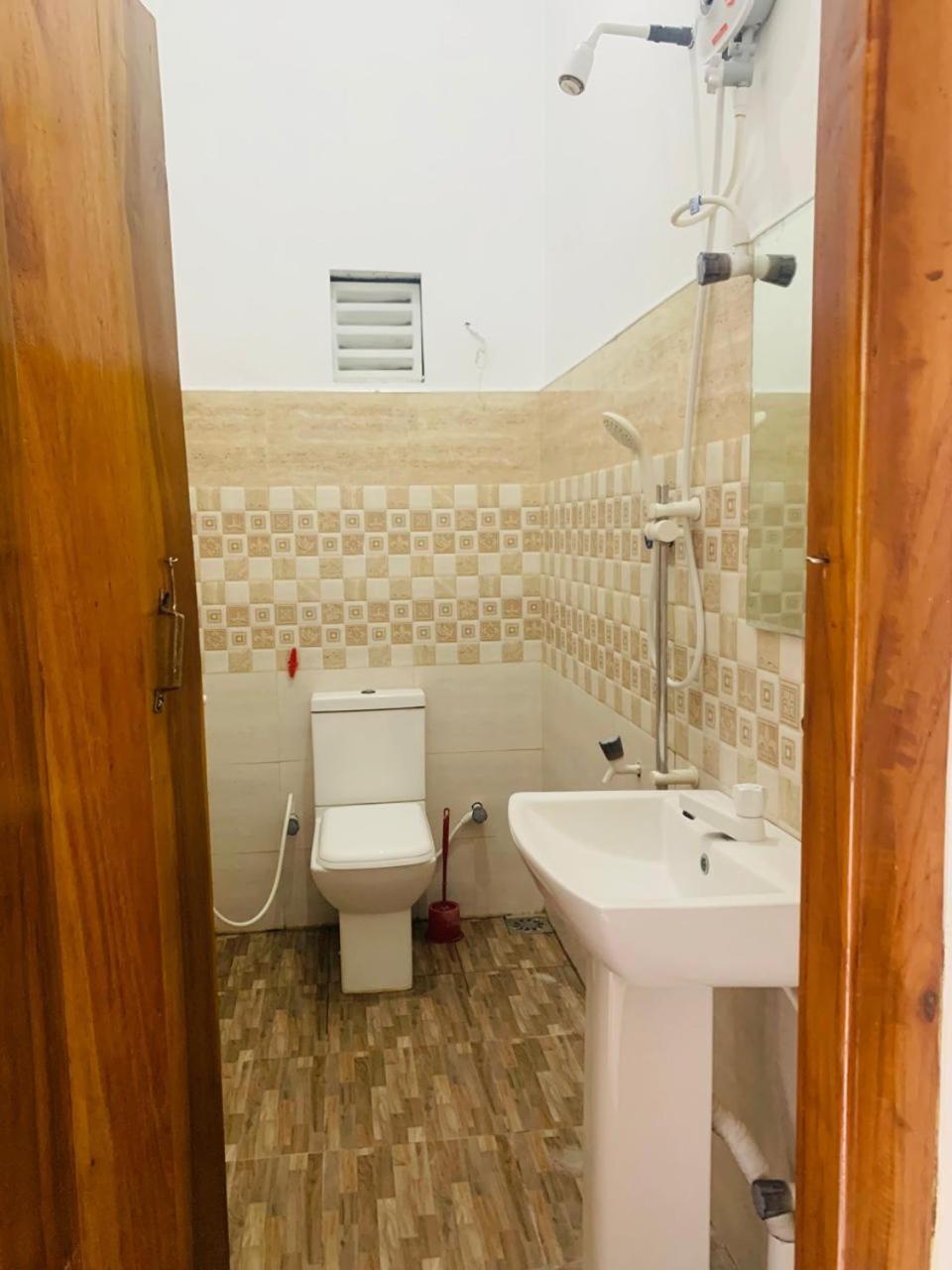 Zimbay Guest House Arugam Kudah Eksteriør bilde